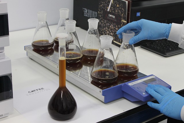 科思創(chuàng)聚合MDI異氰酸酯黑料在特種密封膠及防水材料中的MDI應(yīng)用潛力
